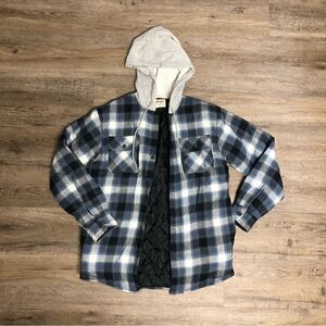 Wrangler Woman’s Quilted Shirt/Jacket with hood, size S